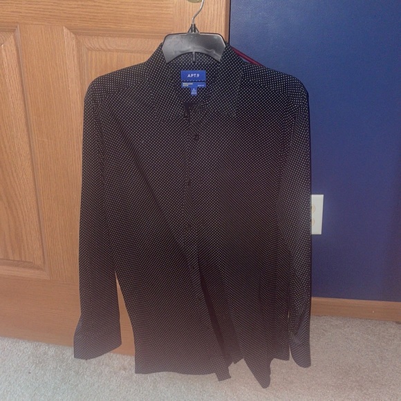 Apt.9 button down - Picture 1 of 3